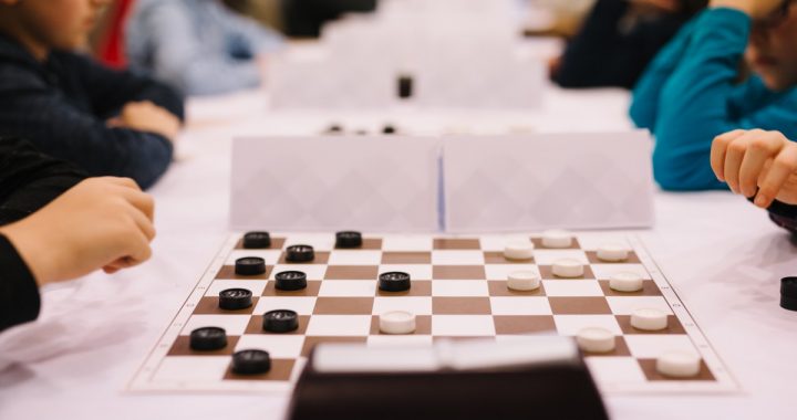 Tiek organizēti dambretes turnīri tiešsaistē