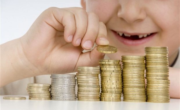 Pie krīzes pabalsta piemaksās 50 eiro par katru aprūpē esošu bērnu