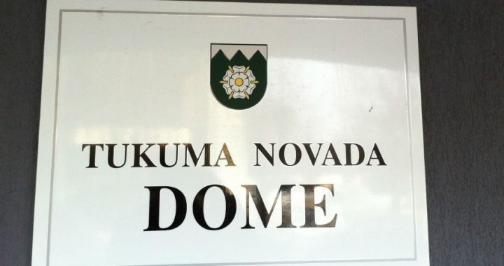 Ārkārtas sēdē izskata domes izpilddirektores atlūgumu /PAPILDINĀTS 14.30/