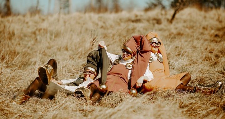 Lietderīgi izmantojot pandēmijas laiku, uzņem izglītojošas filmiņas bērniem