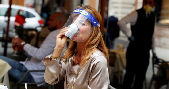 No 11. jūlija – ierobežojumi sabiedriskajā ēdināšanā