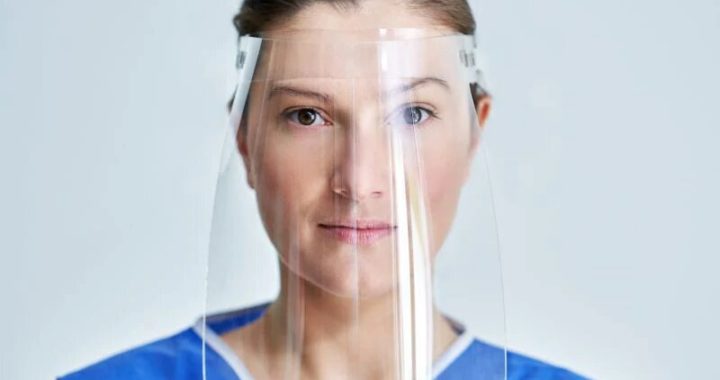 Apsver iespēju ieviest stingrākus ierobežojumus