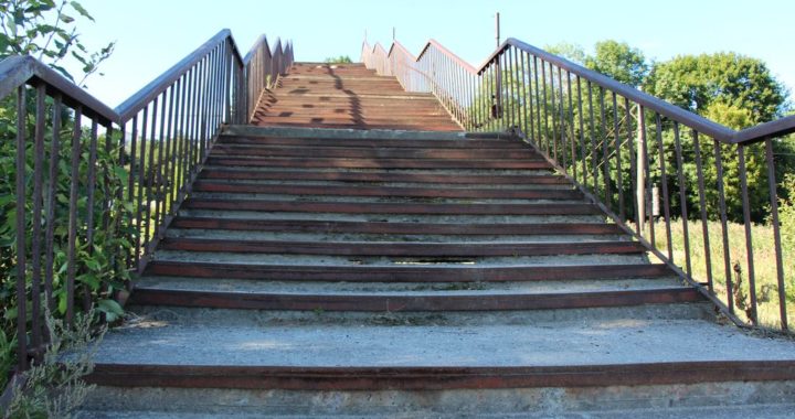 Ko darīt ar gaisa tiltu Tukumā?