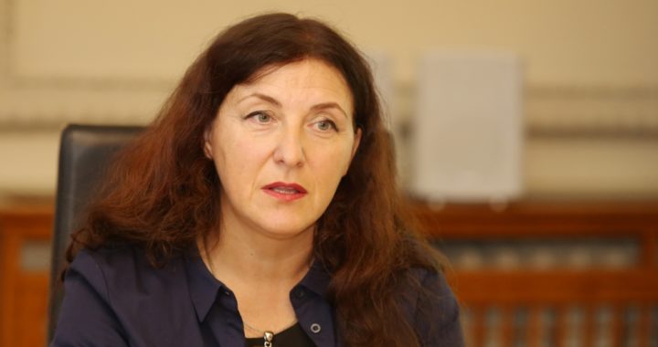 16. oktobra laikraksta apskats ar redaktori /VIDEO/