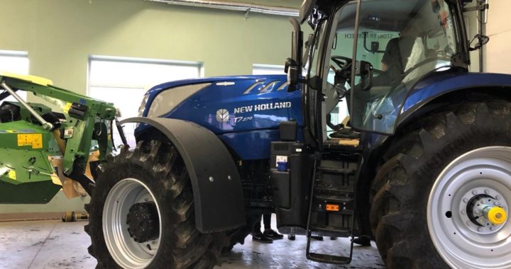 Kandavas Lauksaimniecības tehnikumā praktizēsies ar pašu jaunāko lauksaimniecības tehniku