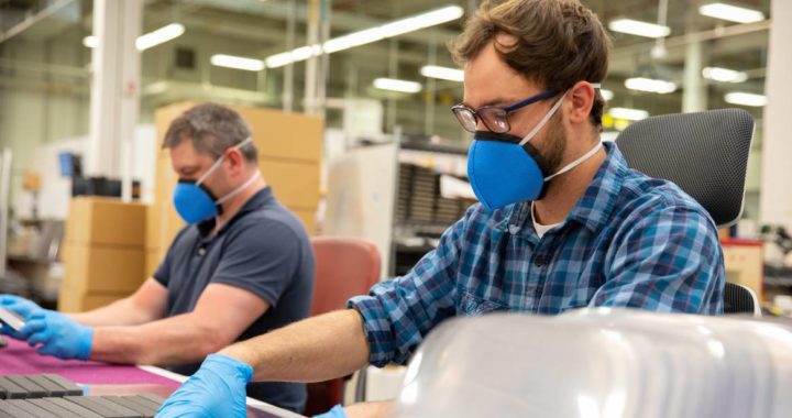 Maskas būs jānēsā darba vietās. Ārkārtas situācija – līdz 11. janvārim/Papildināts 23.55/