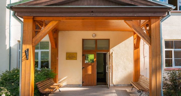 Sāk vakcinēt mūspuses sociālās aprūpes iestāžu klientus