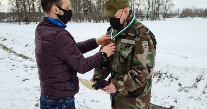 Tukumā pasniedz medaļas distanču slēpotājiem