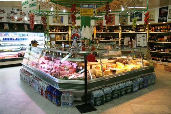 Atvērs mazos veikaliņus; būs atļauta ielu tirdzniecība/Papildināts ar MK sniegto informāciju/