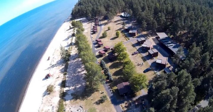 Abragciema pludmalē konstatēts piesārņojums