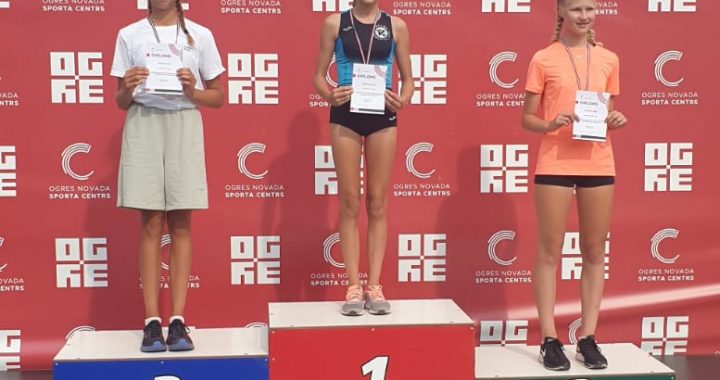 Tukumniecei Annijai Rasnačai zelts