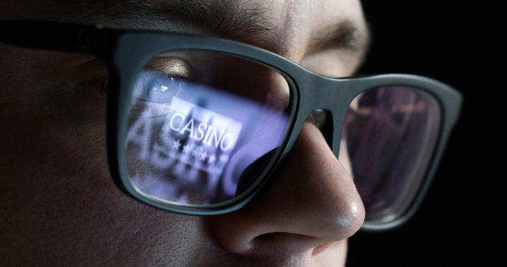 Kādēļ tik strauji aug tiešsaistes azartspēļu industrija?