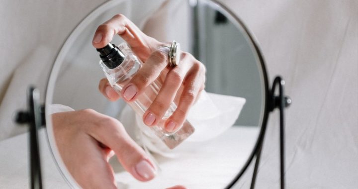 Kā izvēlēties smaržas: daži noderīgi padomi