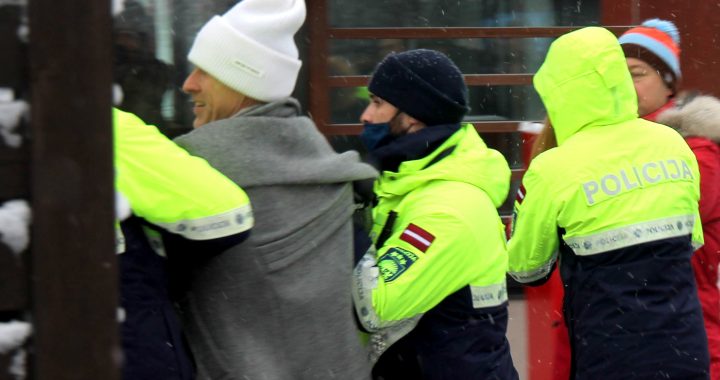 Soda deputātu Aldi Gobzemu