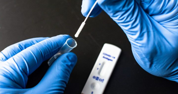 Jauns kovida analīžu ņemšanas punkts kultūras namā