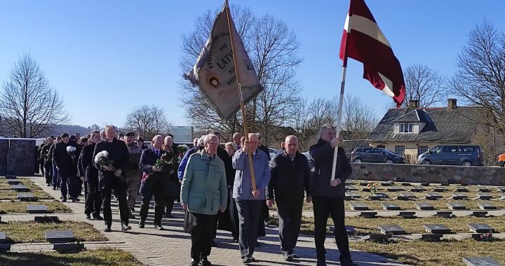 Leģionāru piemiņas pasākums Lestenē /FOTO un VIDEO/
