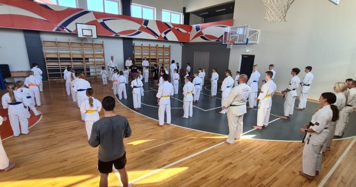 Kandavā saņem savas pirmās jostas