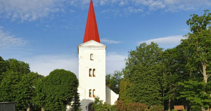 Dievkalpojumi  Tukuma novada Dievnamos