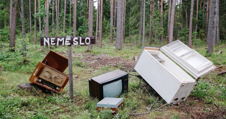 Kur likt atkritumus?