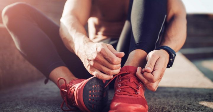 Unisex sporta apavi: pieci karstākie sezonas stili