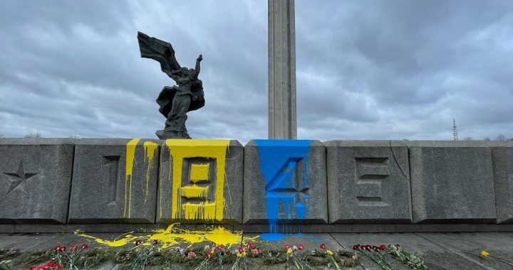 Vai ar Uzvaras pieminekļa nojaukšanu nav jau nokavēts?