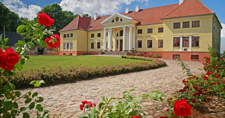 Durbes pils aicina izzinošā smaržu un garšu notikumā uz “Vēsturisko parku un dārzu dienu”