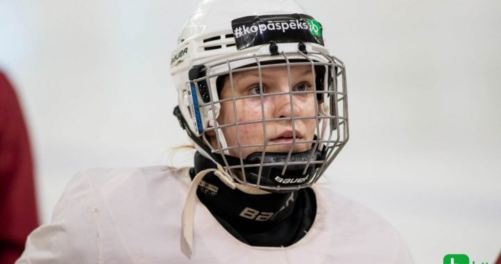 Tukumniece Sindija Medisone – hokeja valstsvienībā. Seko līdzi spēlēm!