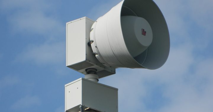 Pārbaudot 158 trauksmes sirēnas, bez traucējumiem nostrādāja 151 sirēna