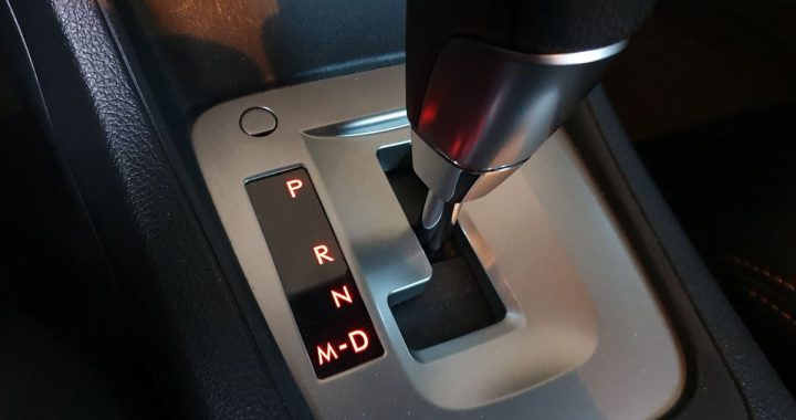 Braucot atpakaļgaitā, notriec sievieti Tukumā