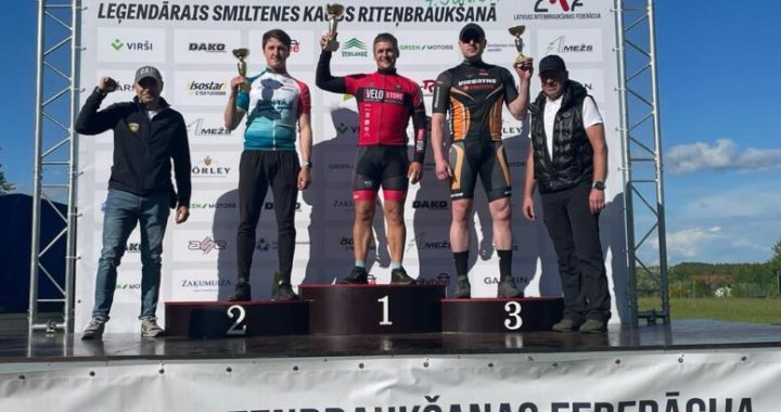 Visockis riteņbraukšanā izcīna bronzu kalnainajās Smiltenes sacensībās/papildināts/