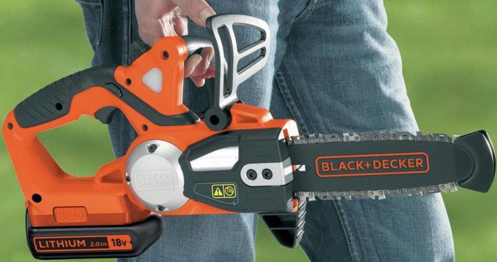 Jaunsātu pagastā “iezāģējas“ garāžā