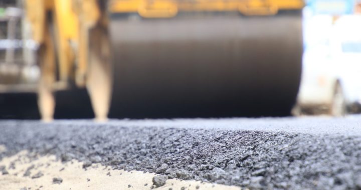 Tukuma novadā uzsākta ceļu posma Zentene-Rideļi sakārtošana