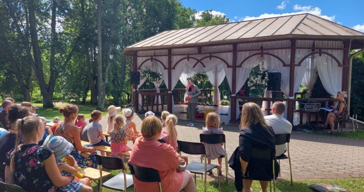 Jaunmoku pilī notiks  “Lielģimeņu saiets”   