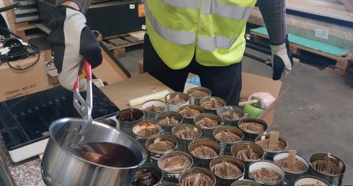 Aicina iesaistīties akcijā un gatavot ierakumu sveces