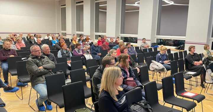 Norisinājusies pirmā daudzdzīvokļu namu iedzīvotāju sapulce Tukumā