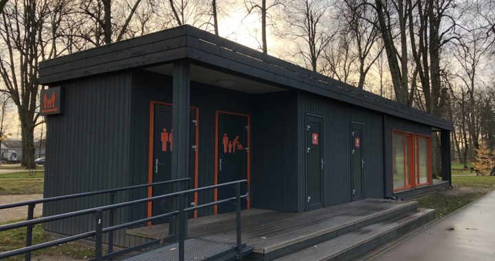 Sniegs pārsteidz, bet darbi notiek