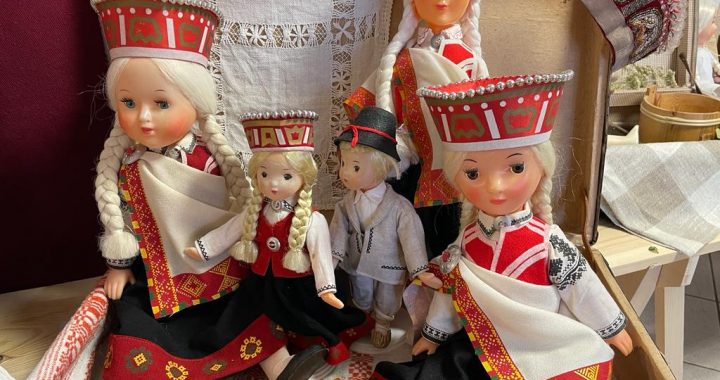 Tukuma Audēju darbnīcā izstāde – “Lobs ar lobu sasatyka”