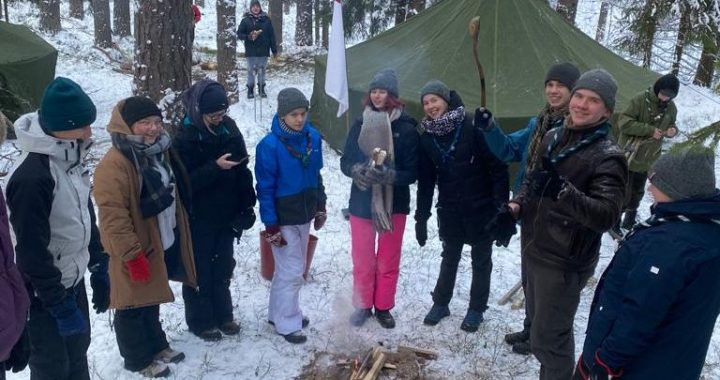 Nometnē «Baltais Vilks» – arī Tukuma, Engures skauti un gaidas