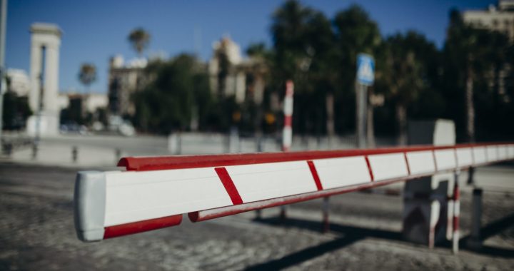 Kas savējie, kas – svešie?