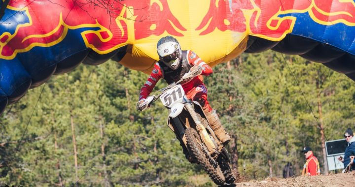 Ķesterciemā aizvadītas kārtējās motosacensības