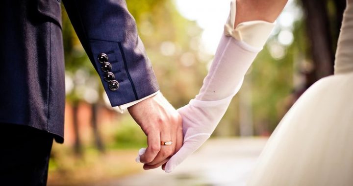 Varēs precēties arī bez lieciniekiem