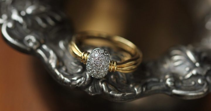 Dimanti kā vieni no skaistākajiem dārgakmeņiem rotājumos