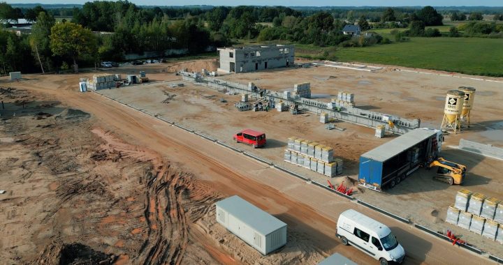 Pabeigta “Stiga RM” koksnes akustisko plātņu rūpnīcas pamatu ielikšana Tukumā