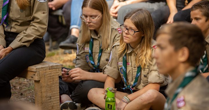 Arī tukumnieki piedalās skautu un gaidu nometnē