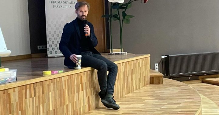 Šodien Tukumā diskutē par pilsētas attīstību. Vēl var pievienoties