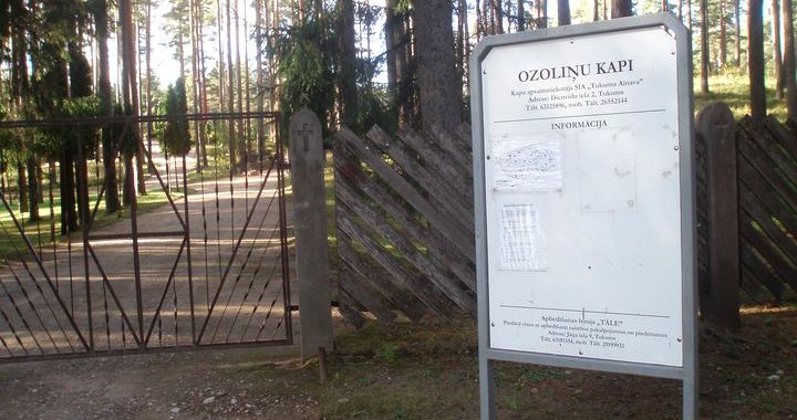 Tukumā uzsākta Ozoliņu kapu digitalizācija