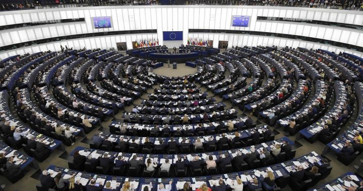 Vēlēšanas Gaida Čempionus: Jauniešu iespēja doties uz Briseli