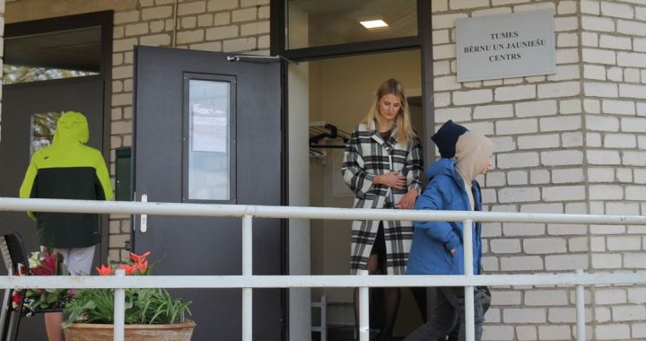Tumē durvis vēris bērnu un jauniešu centrs/FOTO/