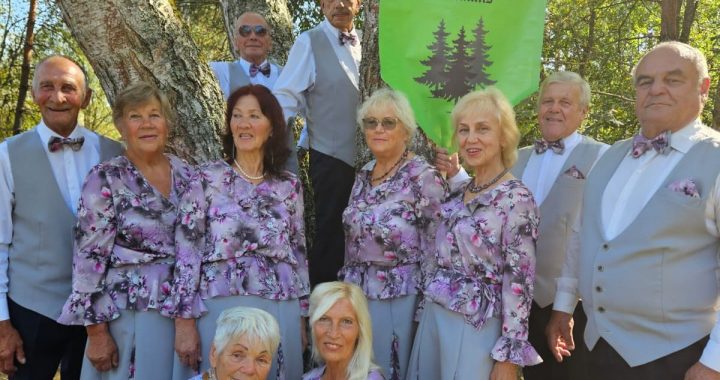 Tukuma seniori sadejo Strenčos