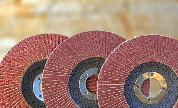 Slīpēšanas diski dažādām virsmām – kā izvēlēties pareizo variantu?
